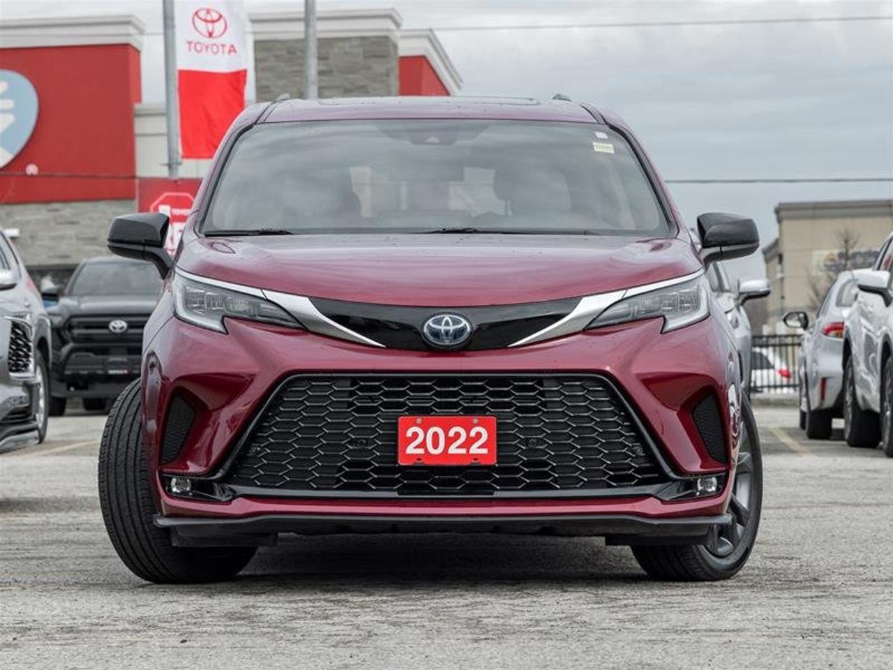 2022 Toyota Sienna Hybrid Sienna XSE 7-Pass Navi| JBL Audio| Backup Camera| Moonroof| XSE Photo
