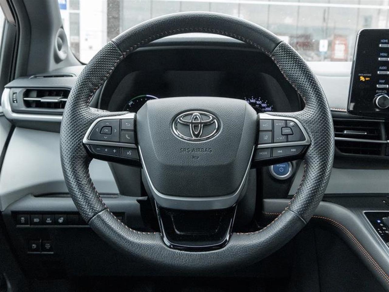 2022 Toyota Sienna Hybrid Sienna XSE 7-Pass Navi| JBL Audio| Backup Camera| Moonroof| XSE Photo