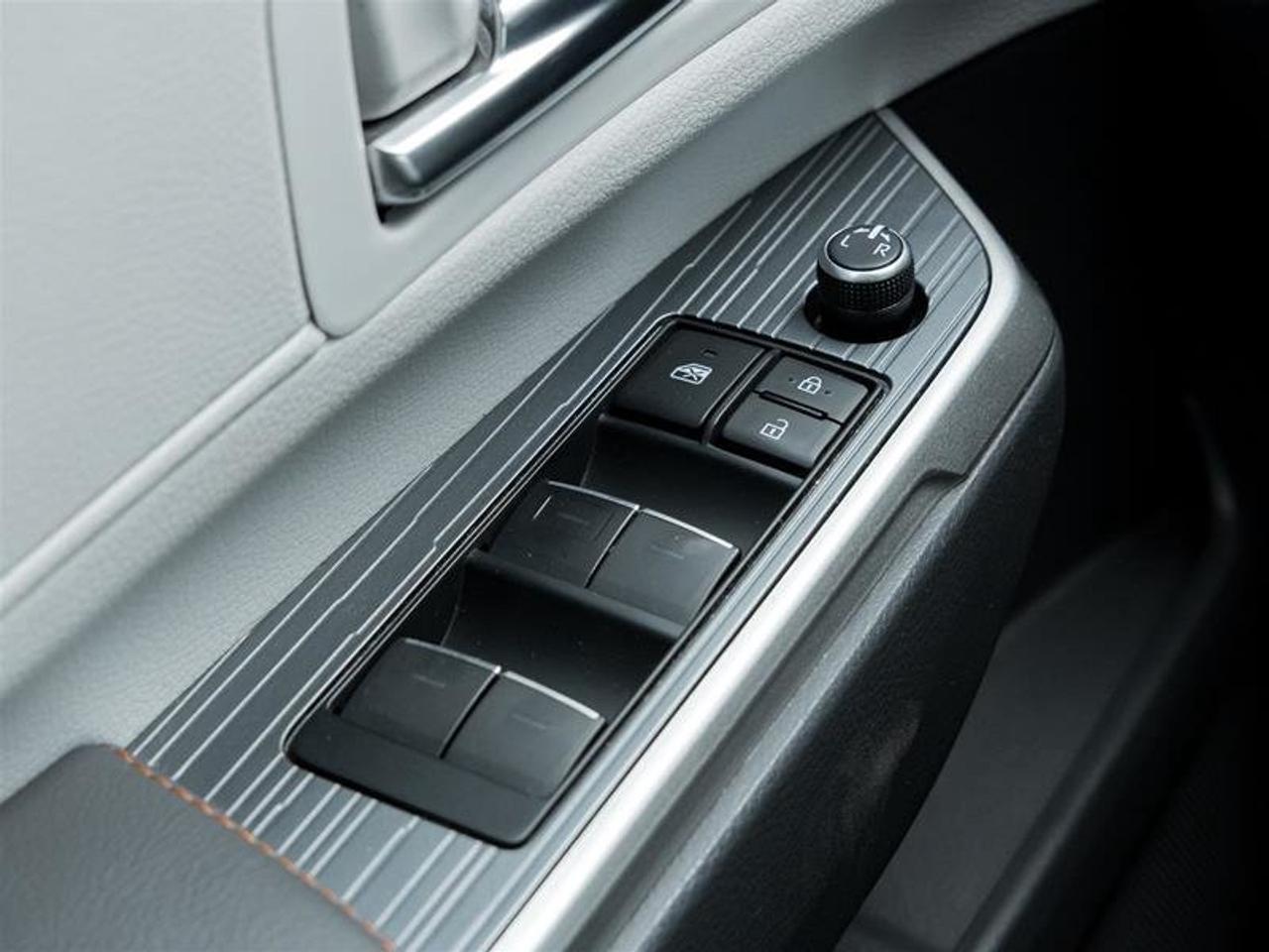 2022 Toyota Sienna Hybrid Sienna XSE 7-Pass Navi| JBL Audio| Backup Camera| Moonroof| XSE Photo