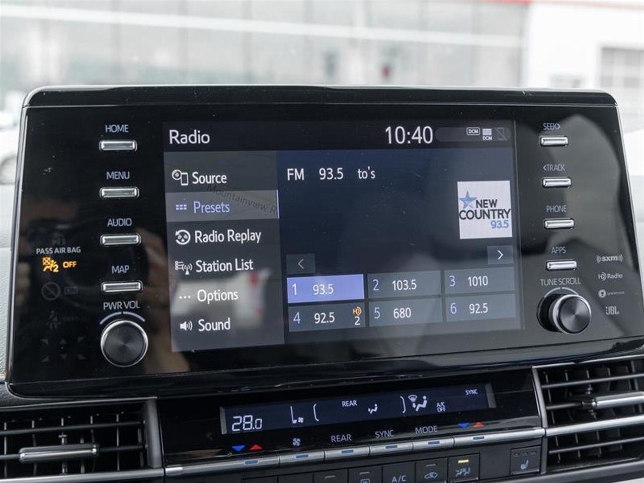 2022 Toyota Sienna Hybrid Sienna XSE 7-Pass Navi| JBL Audio| Backup Camera| Moonroof| XSE Photo