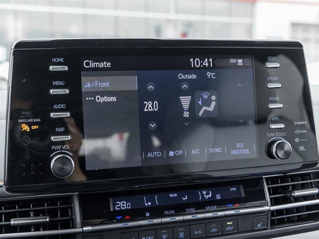 2022 Toyota Sienna Hybrid Sienna XSE 7-Pass Navi| JBL Audio| Backup Camera| Moonroof| XSE Photo