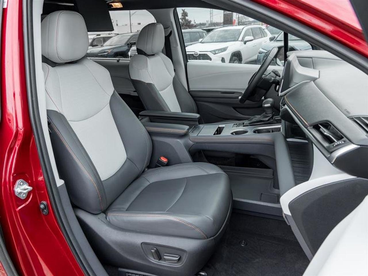 2022 Toyota Sienna Hybrid Sienna XSE 7-Pass Navi| JBL Audio| Backup Camera| Moonroof| XSE Photo