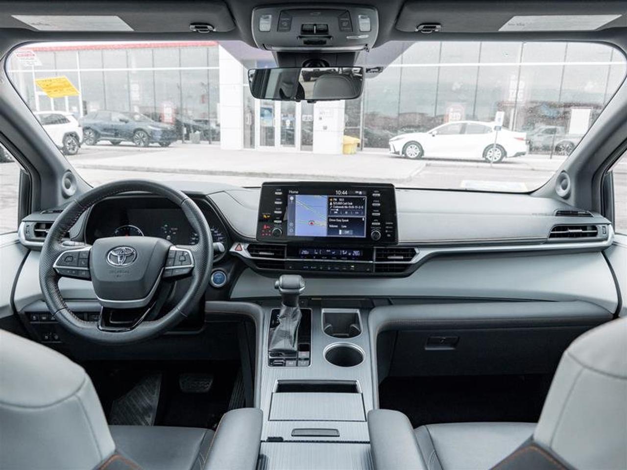 2022 Toyota Sienna Hybrid Sienna XSE 7-Pass Navi| JBL Audio| Backup Camera| Moonroof| XSE Photo