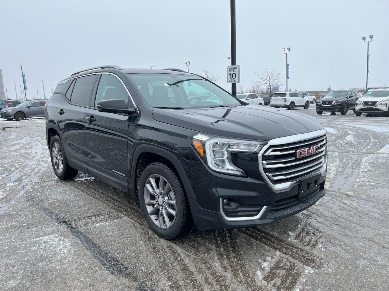 2024 GMC Terrain AWD 4DR SLT Photo3