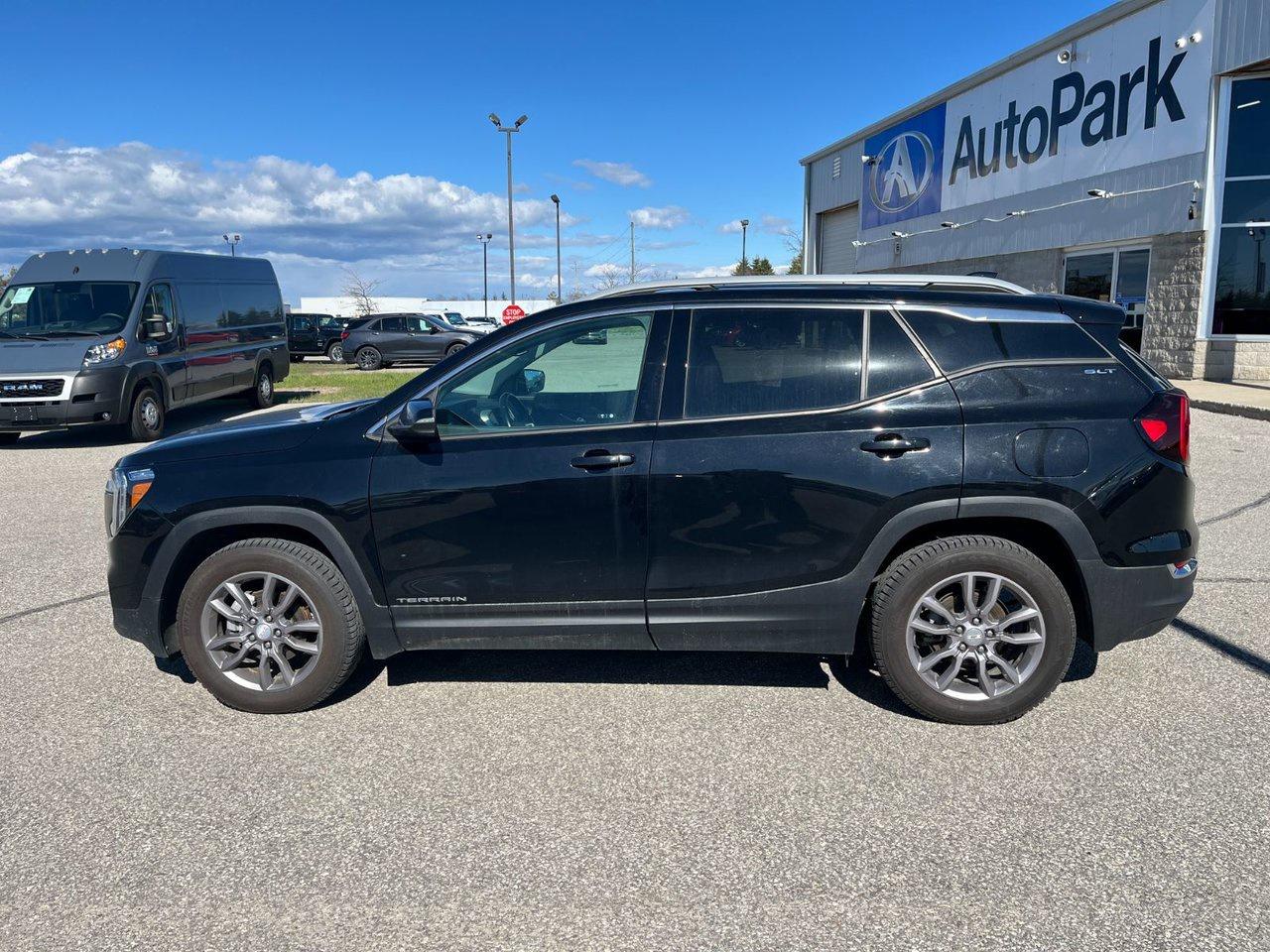 2024 GMC Terrain AWD 4DR SLT Photo