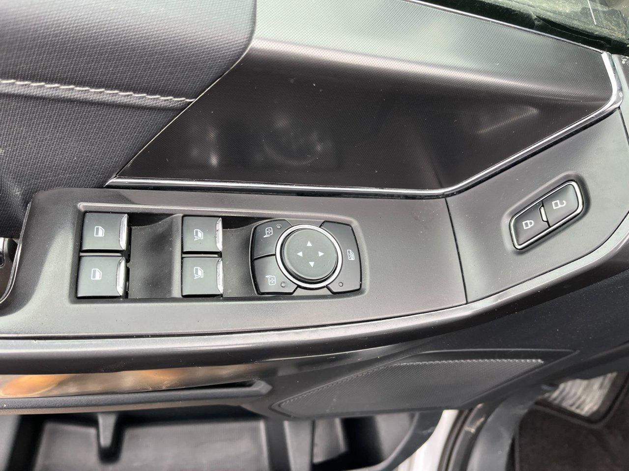 2024 Ford F-150 XLT 4WD SuperCrew 5.5' Box Photo