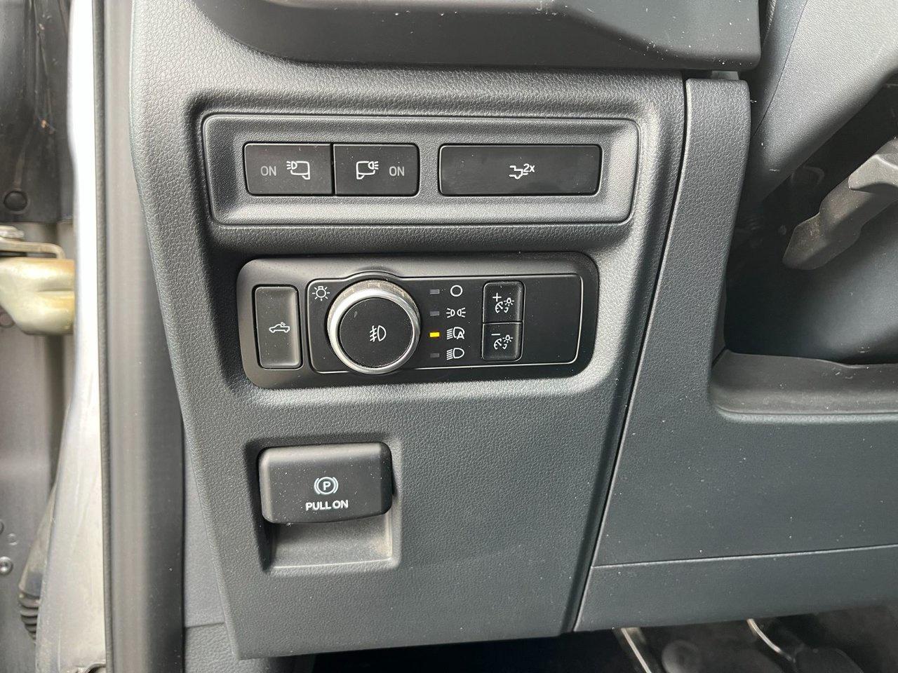 2024 Ford F-150 XLT 4WD SuperCrew 5.5' Box Photo