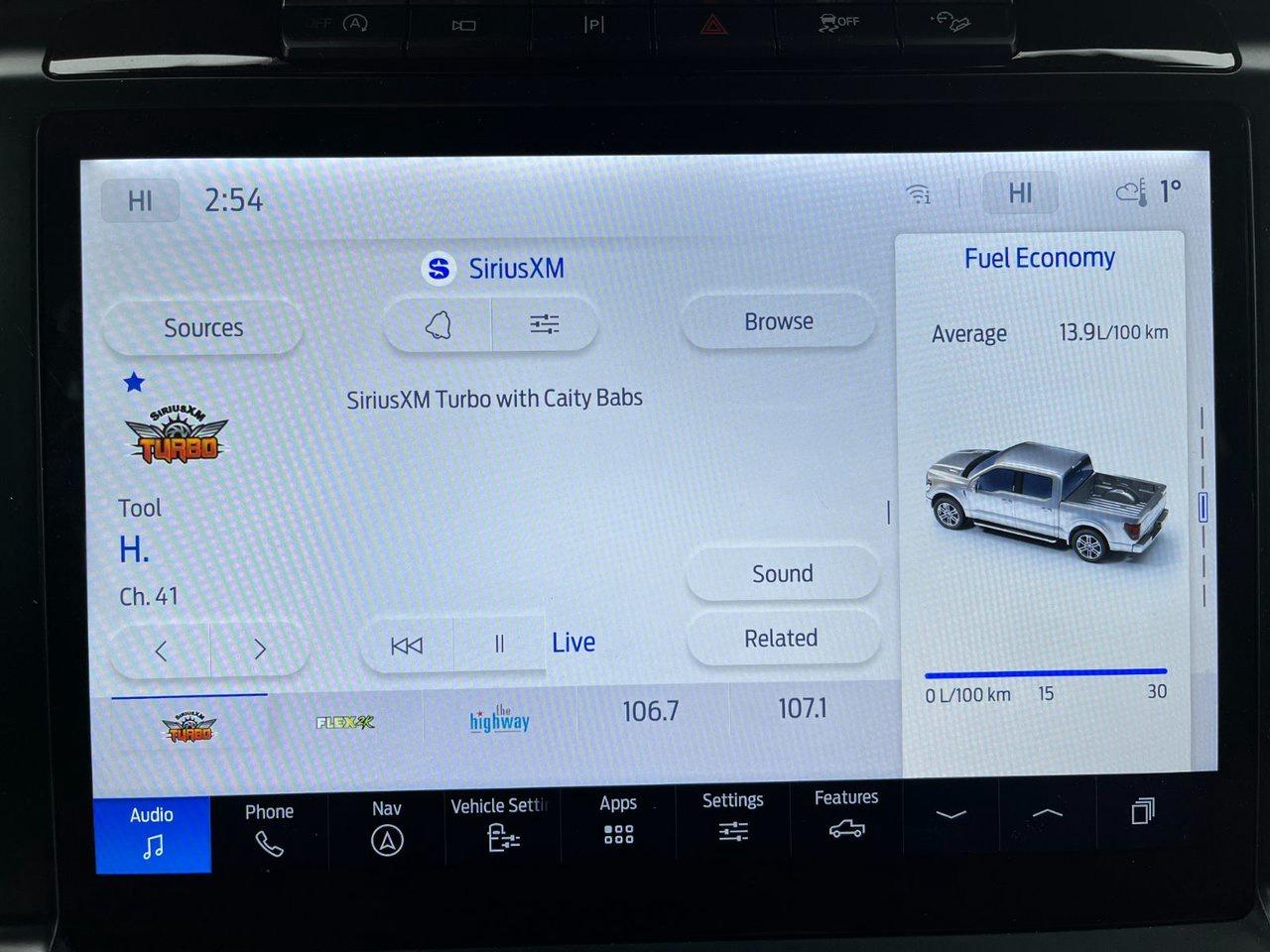 2024 Ford F-150 XLT 4WD SuperCrew 5.5' Box Photo