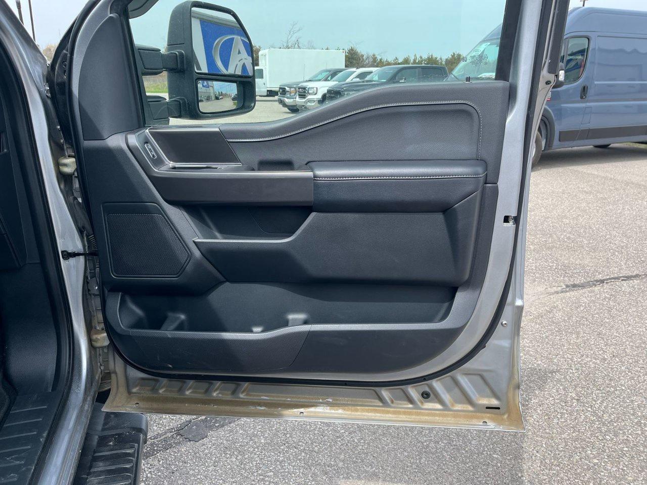 2024 Ford F-150 XLT 4WD SuperCrew 5.5' Box Photo