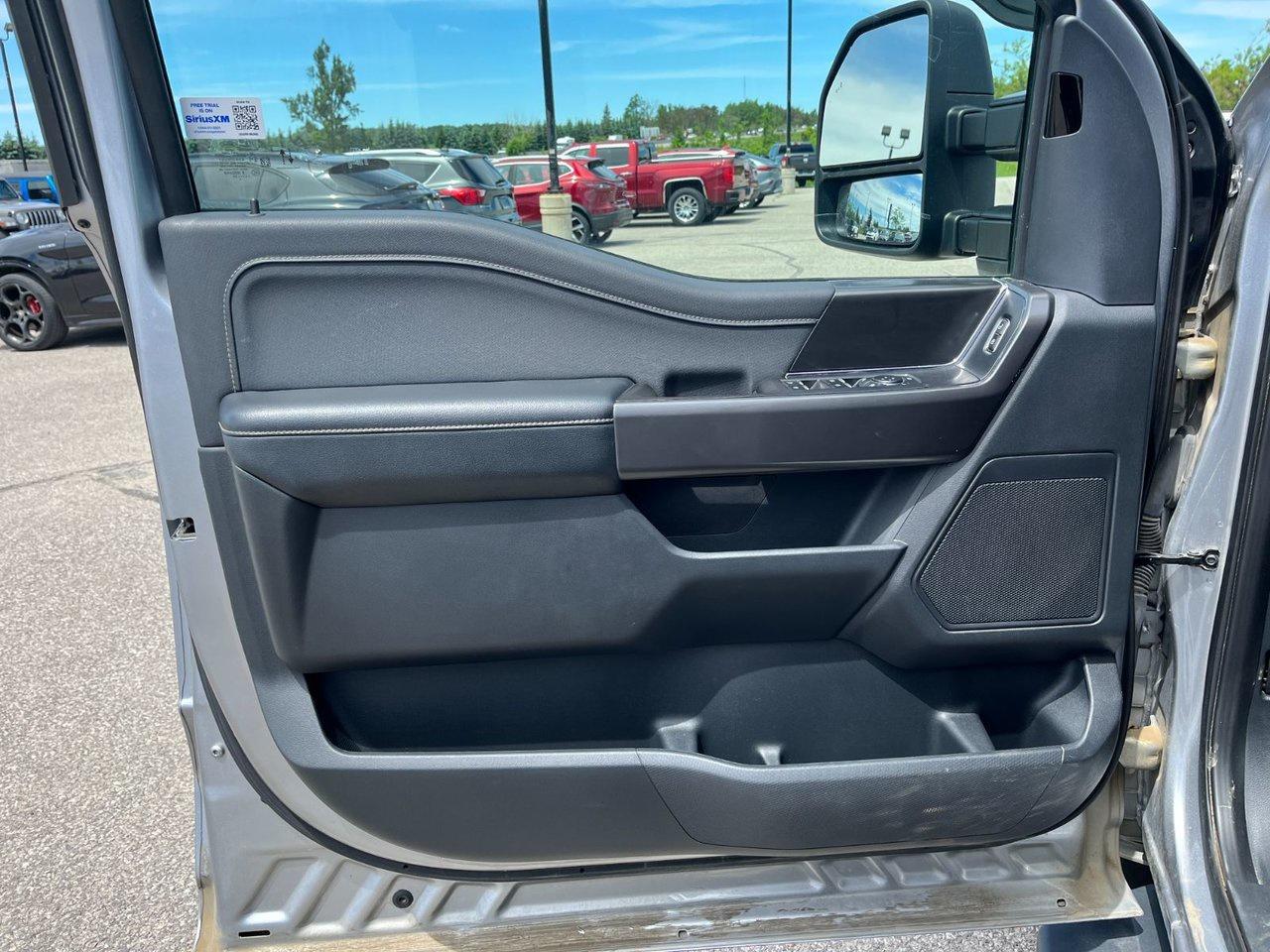 2024 Ford F-150 XLT 4WD SuperCrew 5.5' Box Photo