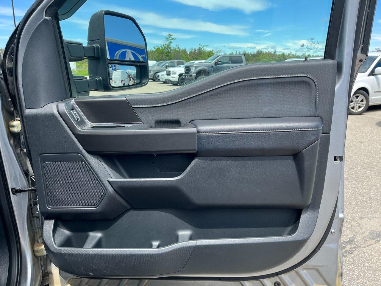2024 Ford F-150 XLT 4WD SuperCrew 5.5' Box Photo