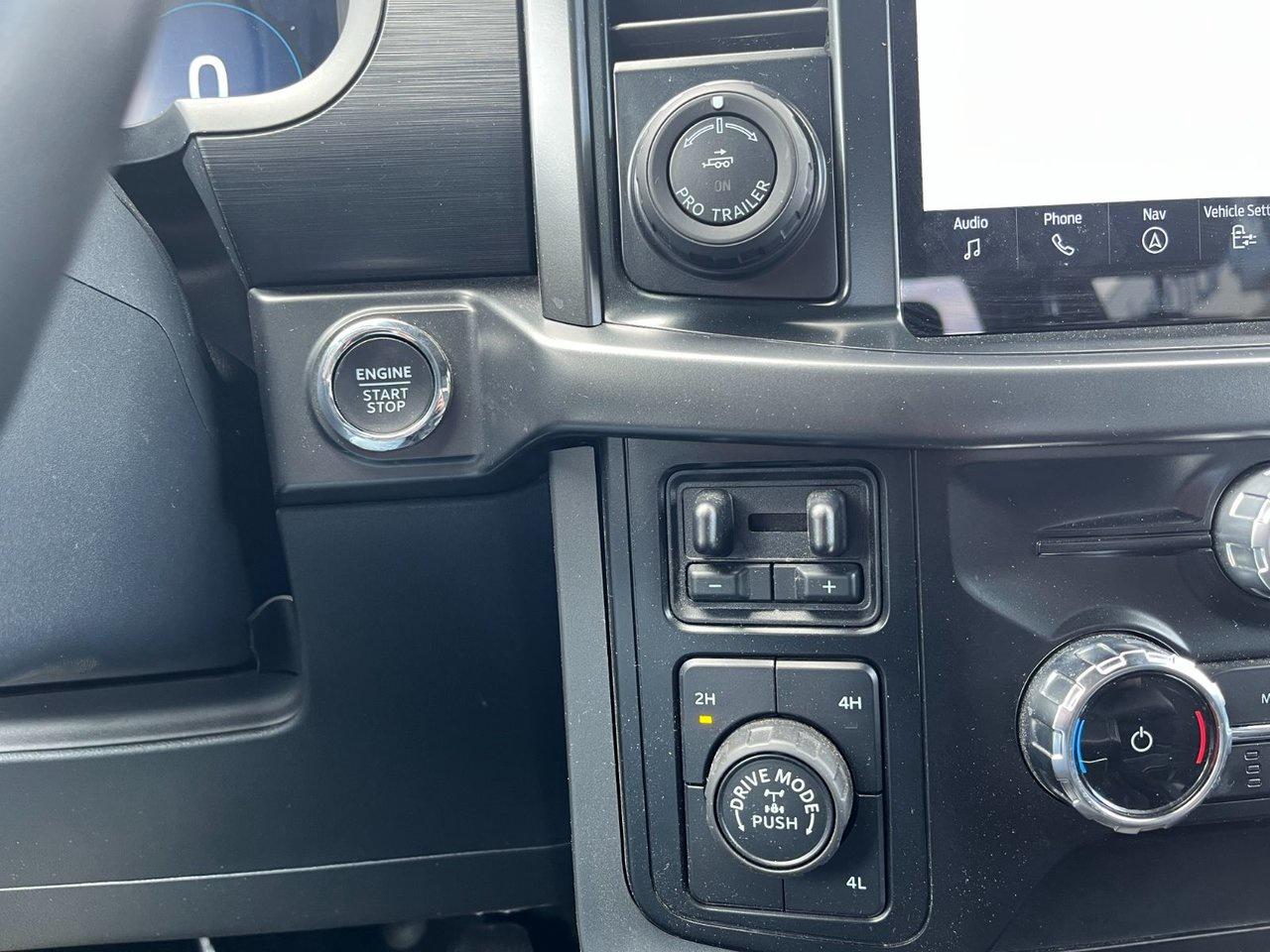 2024 Ford F-150 XLT 4WD SuperCrew 5.5' Box Photo