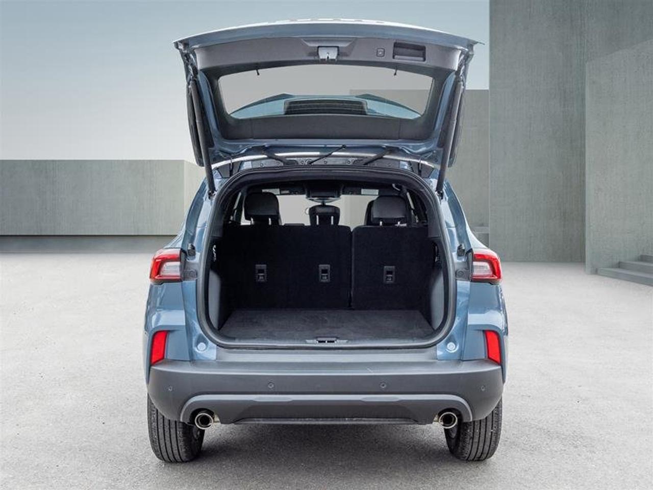 2025 Ford Escape ST-Line AWD Photo