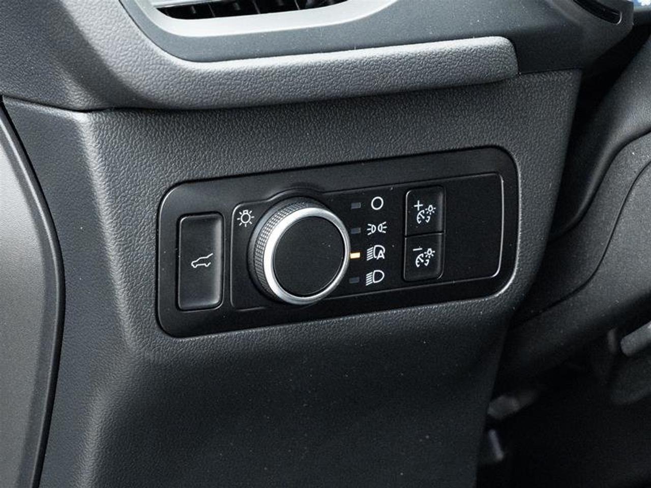 2025 Ford Escape ST-Line AWD Photo