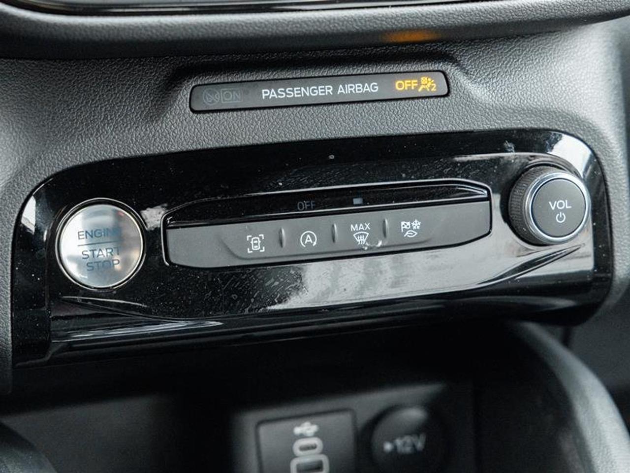 2025 Ford Escape ST-Line AWD Photo