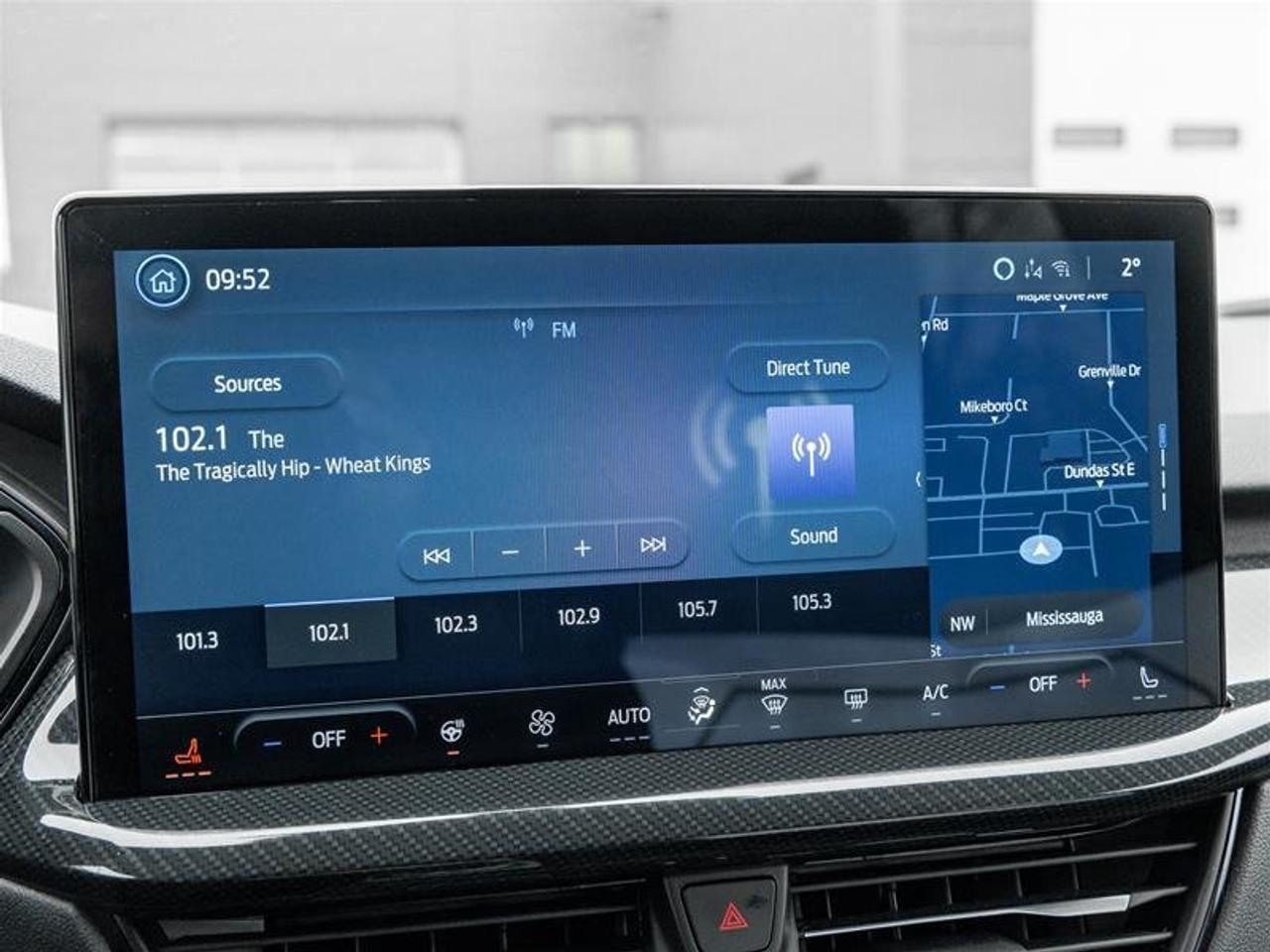 2025 Ford Escape ST-Line AWD Photo