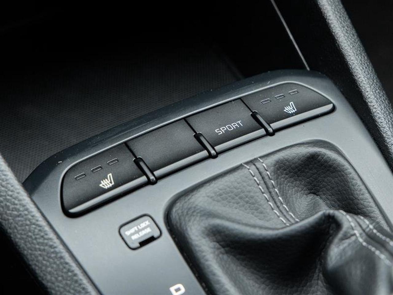 2023 Kia Rio (5) LX+ IVT Photo