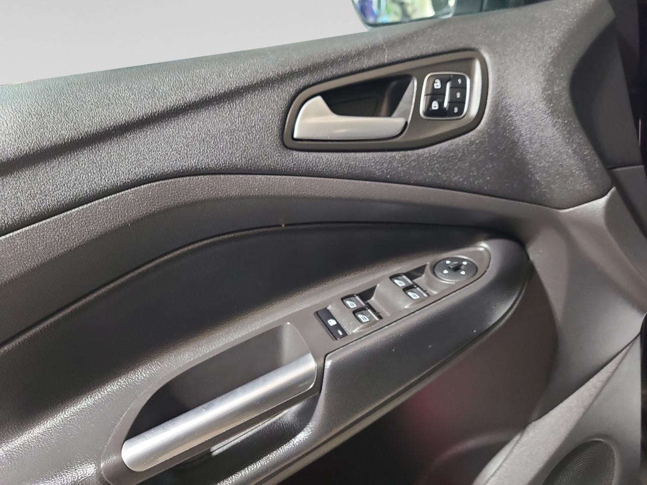 2018 Ford Escape Titanium - Photo #11