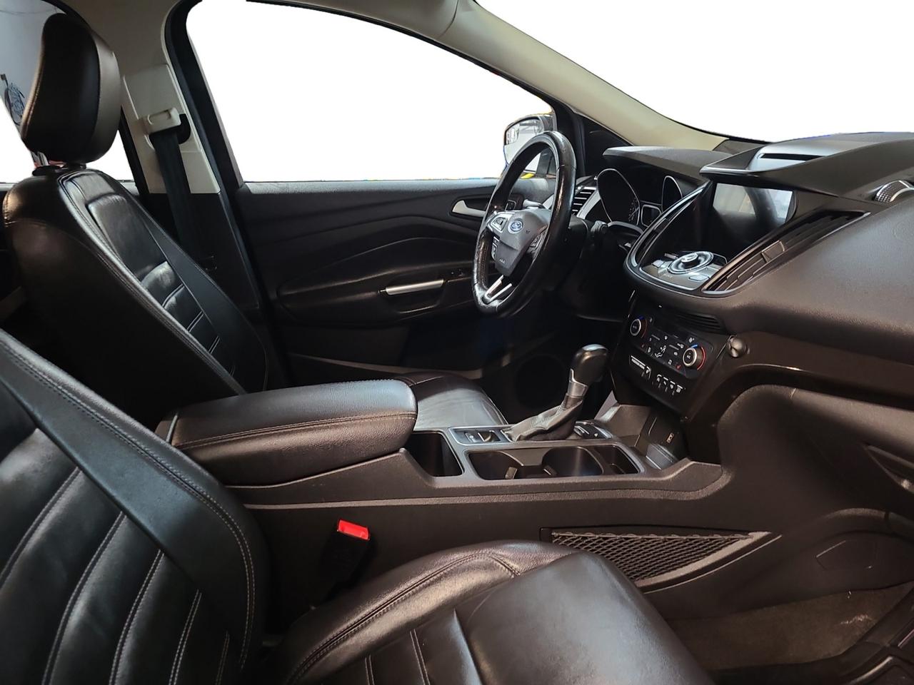 2018 Ford Escape Titanium Photo