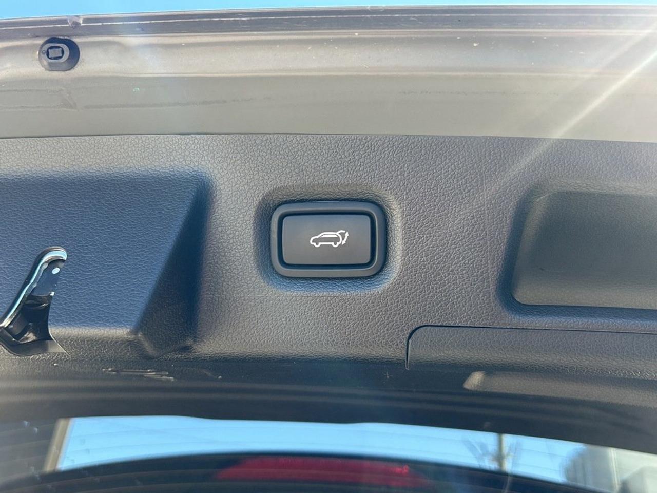 2023 Hyundai Santa Fe Ultimate Calligraphy AWD 2.5T Photo