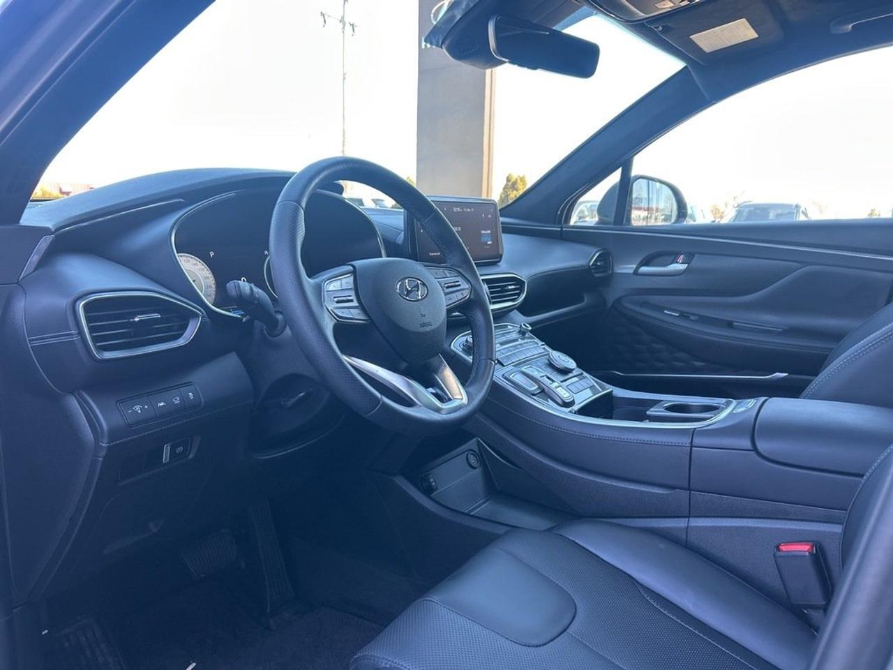 2023 Hyundai Santa Fe Ultimate Calligraphy AWD 2.5T Photo