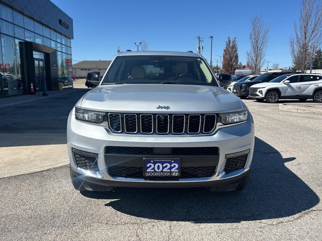 2022 Jeep Grand Cherokee L 4x4 Limited Photo2