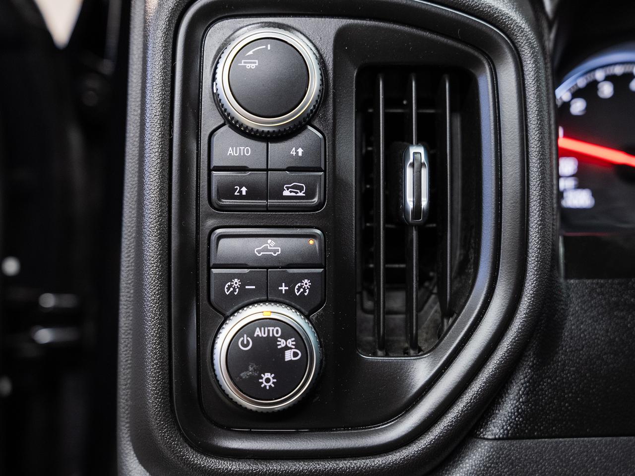 2021 GMC Sierra 1500 CREW CAB 4WD | 157" Bed | Heated Seats | CarPlay Photo