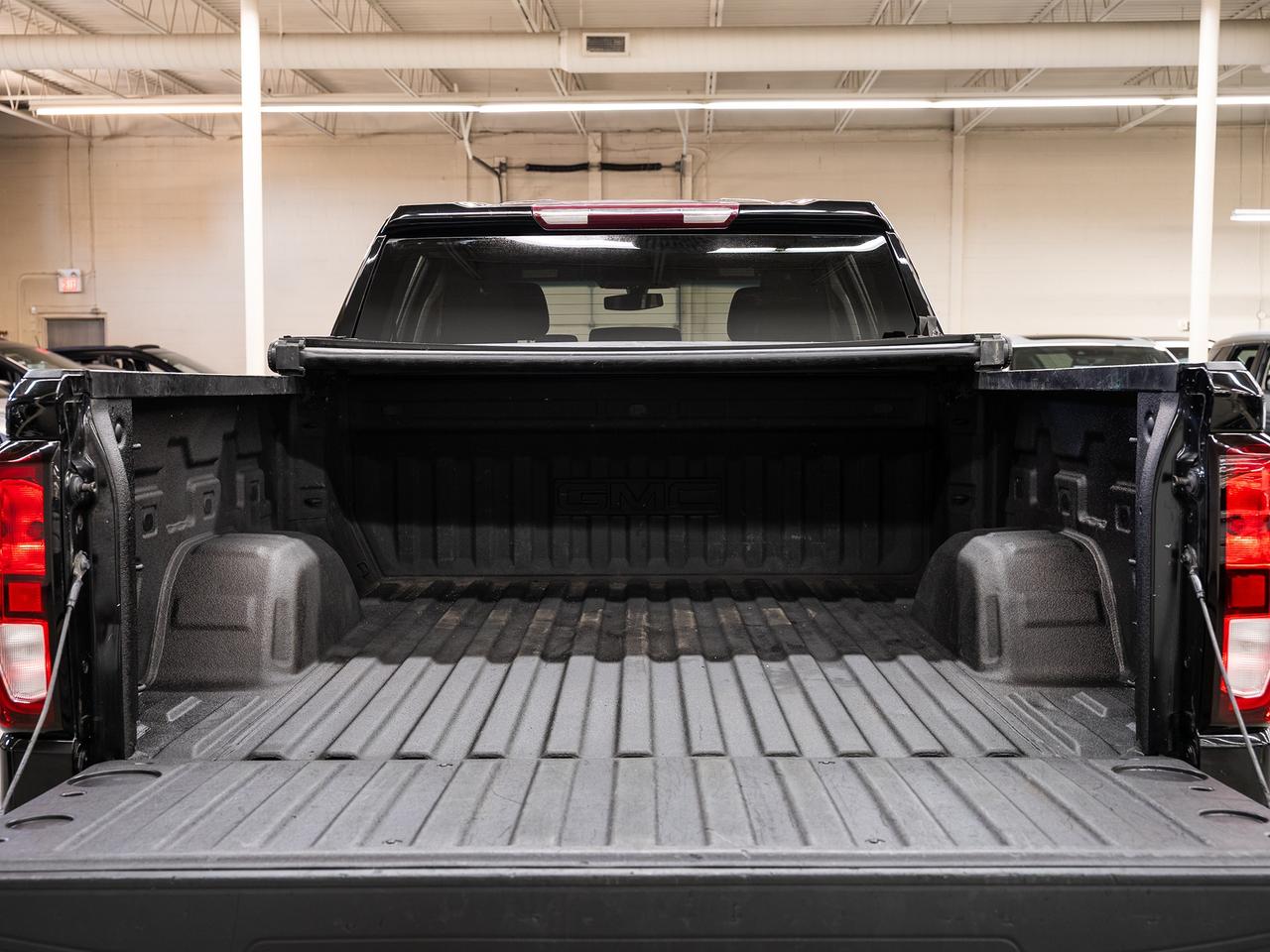 2021 GMC Sierra 1500 CREW CAB 4WD | 157" Bed | Heated Seats | CarPlay Photo