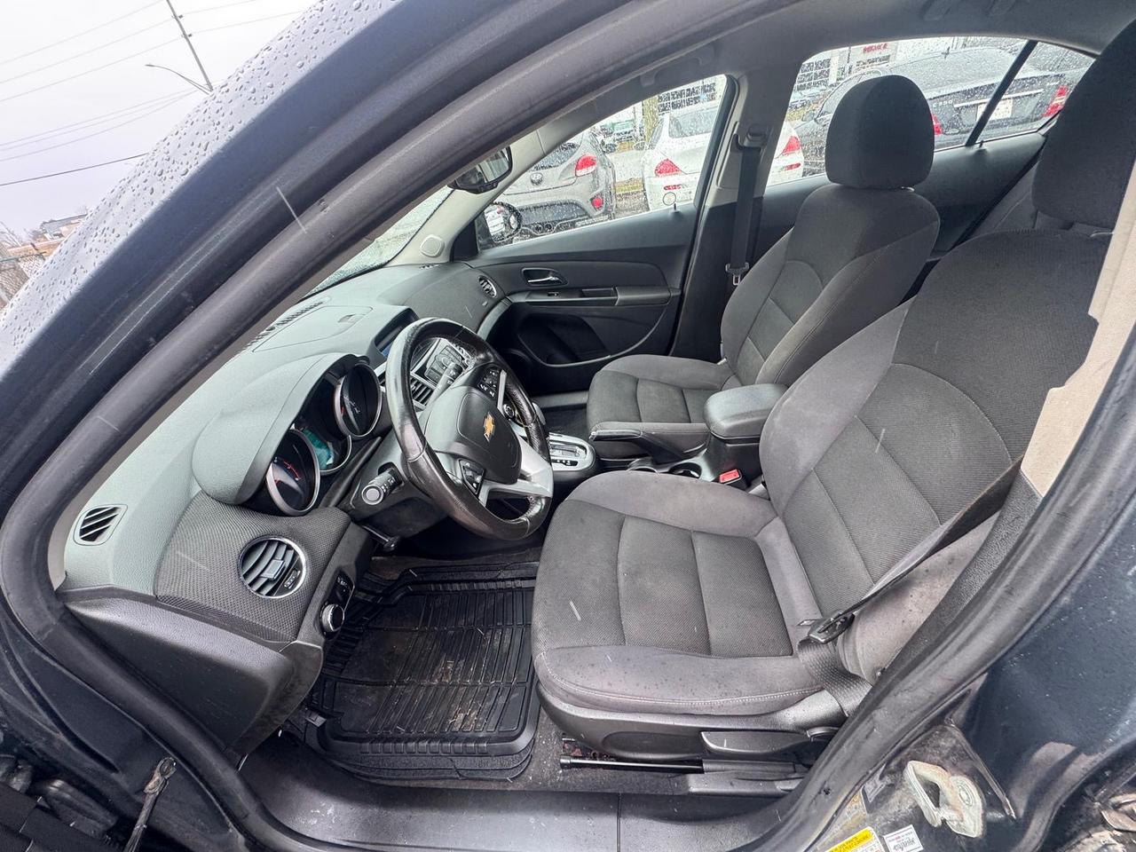 2013 Chevrolet Cruze LT Turbo, 194 KMS, WELL MAINTAINED, CERTIFIED Photo