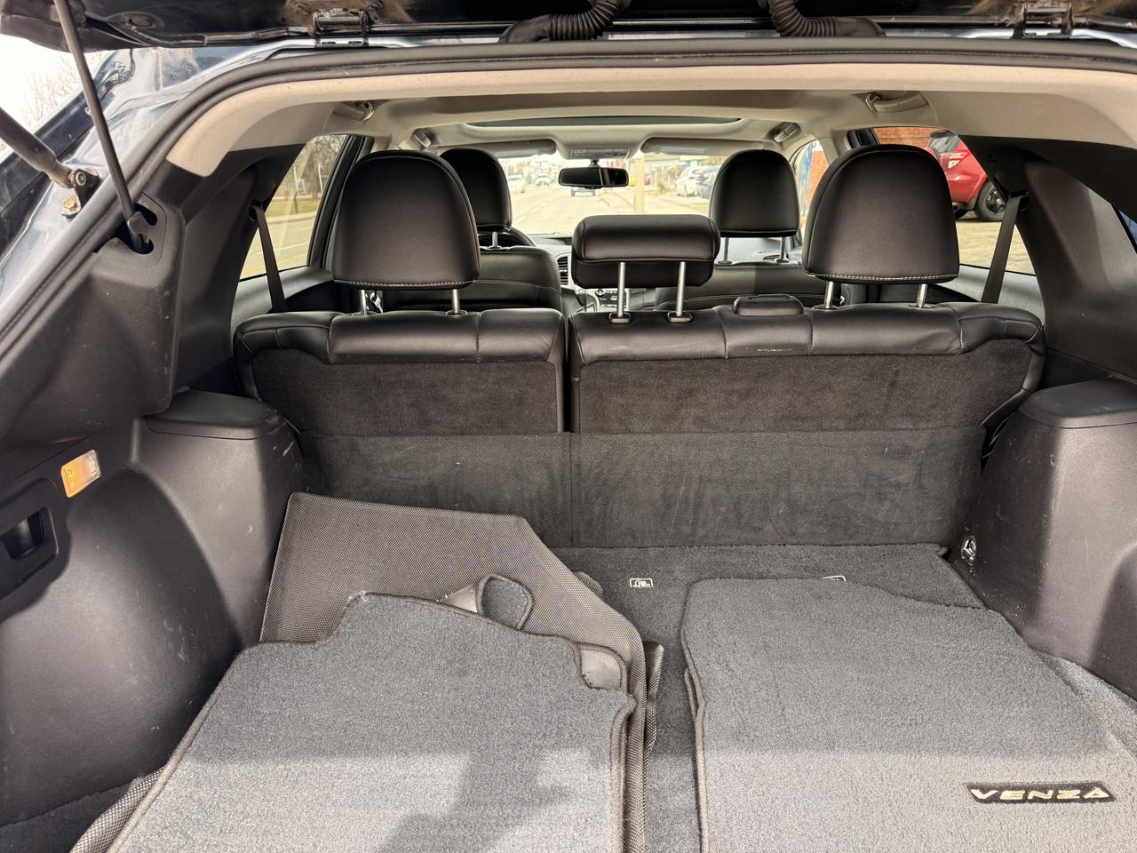 2014 Toyota Venza 4dr Wgn AWD limited Photo