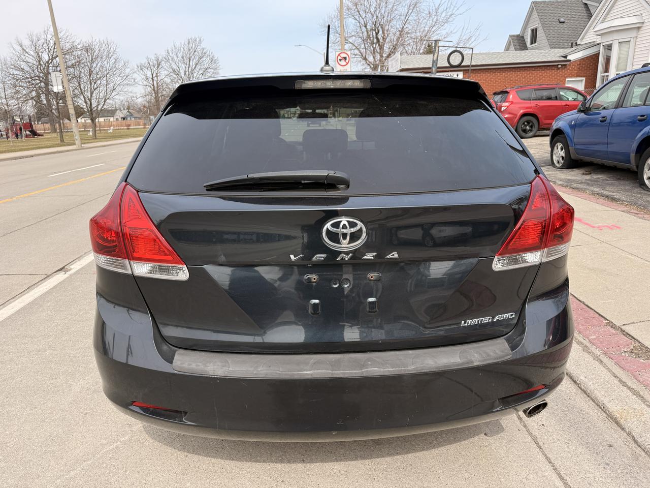 2014 Toyota Venza 4dr Wgn AWD limited Photo