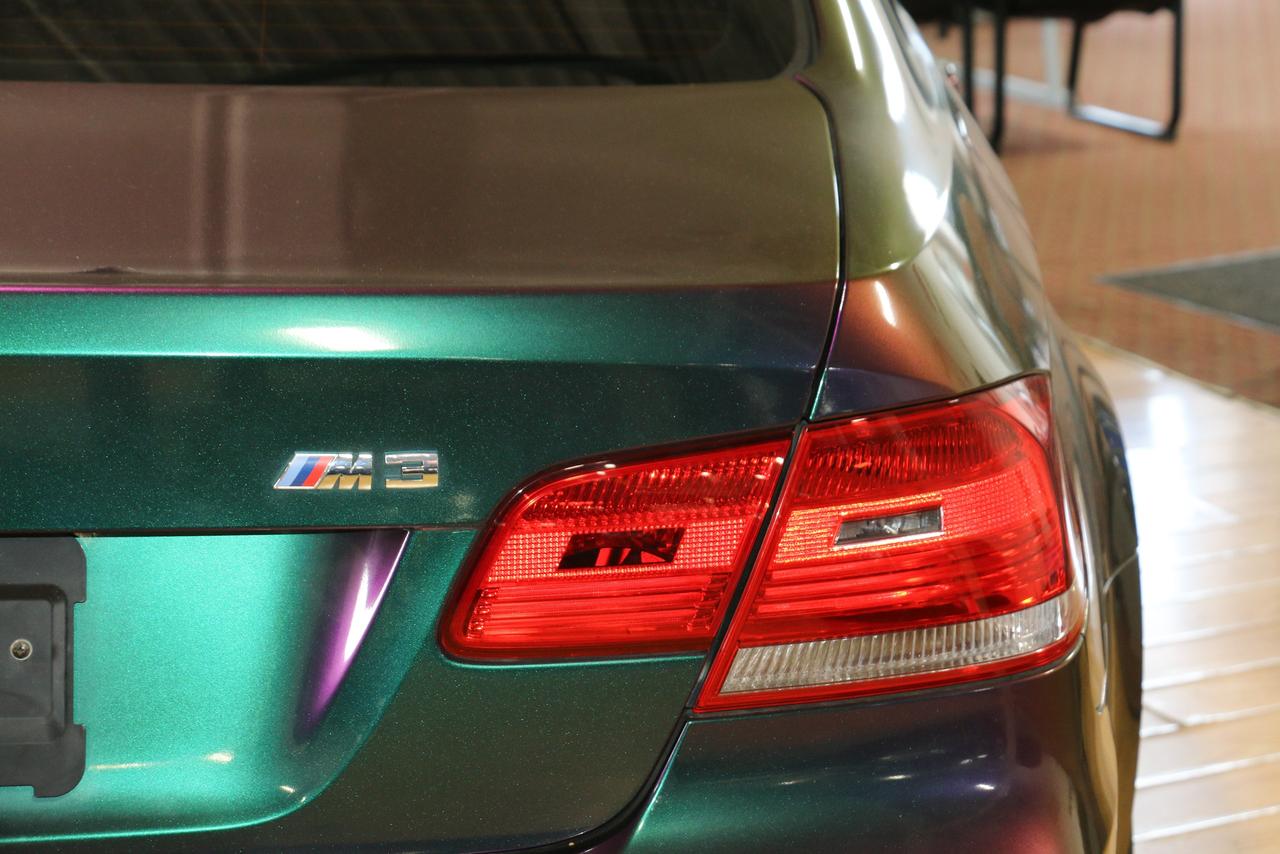 2009 BMW M3 - LEATHER|SUNROOF|NAVIGATION|HEATED SEATS Photo