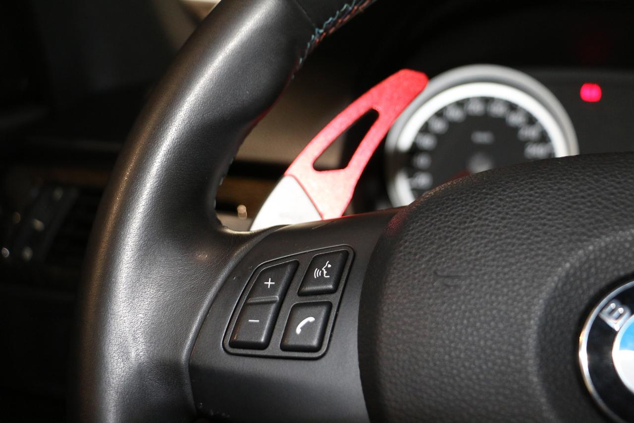 2009 BMW M3 - LEATHER|SUNROOF|NAVIGATION|HEATED SEATS Photo