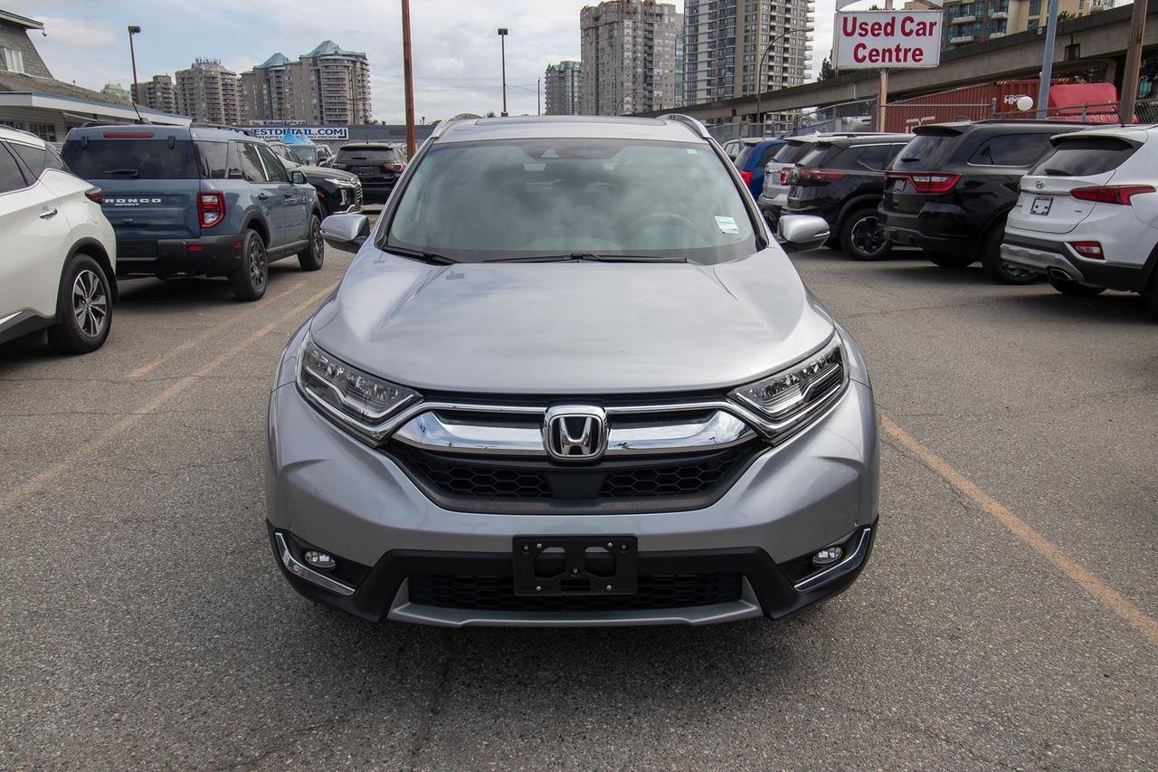 2019 Honda CR-V Touring Photo2