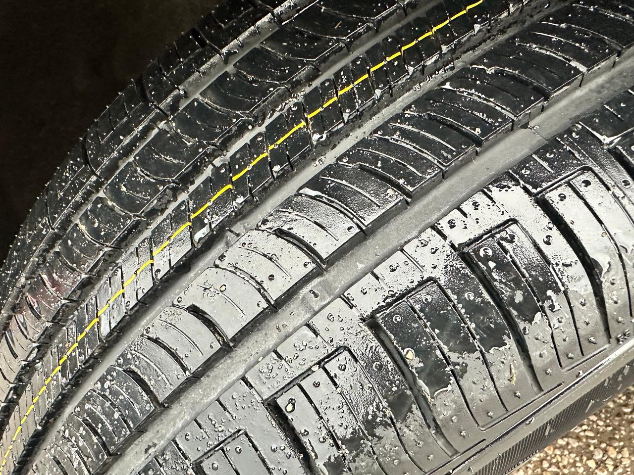 2022 Chrysler Grand Caravan SXT Heated Cloth Stow'N'Go PowerDoors/Gate CarPlay Photo