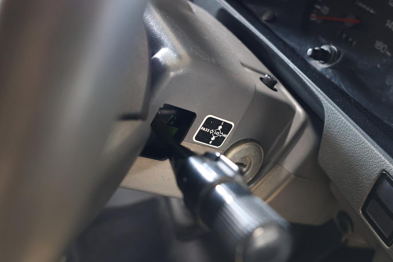 1995 Toyota Land Cruiser PRADO SX AUTO - 3.0L TURBO DIESEL Photo