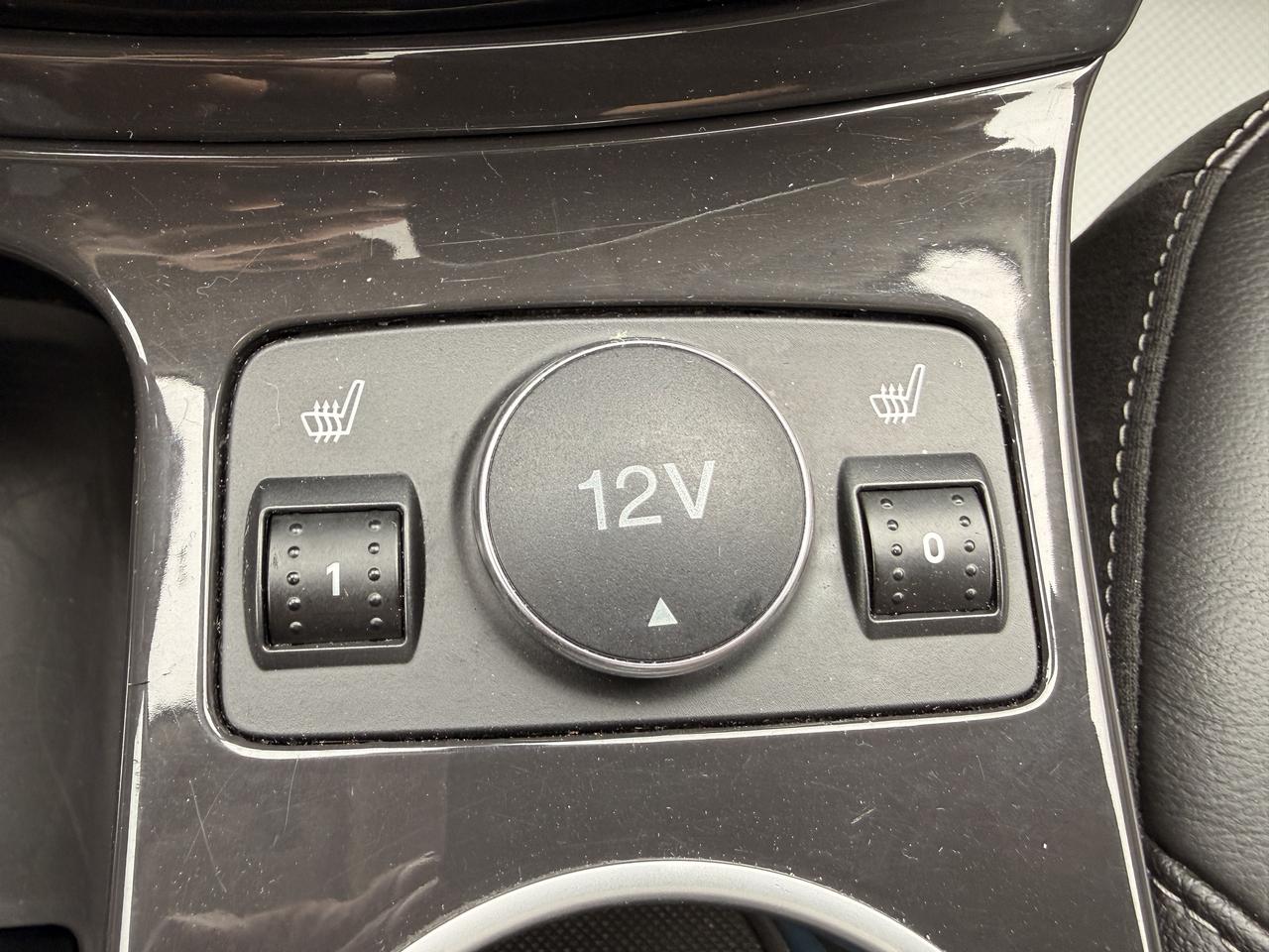 2016 Ford Escape 4WD 4DR TITANIUM Photo