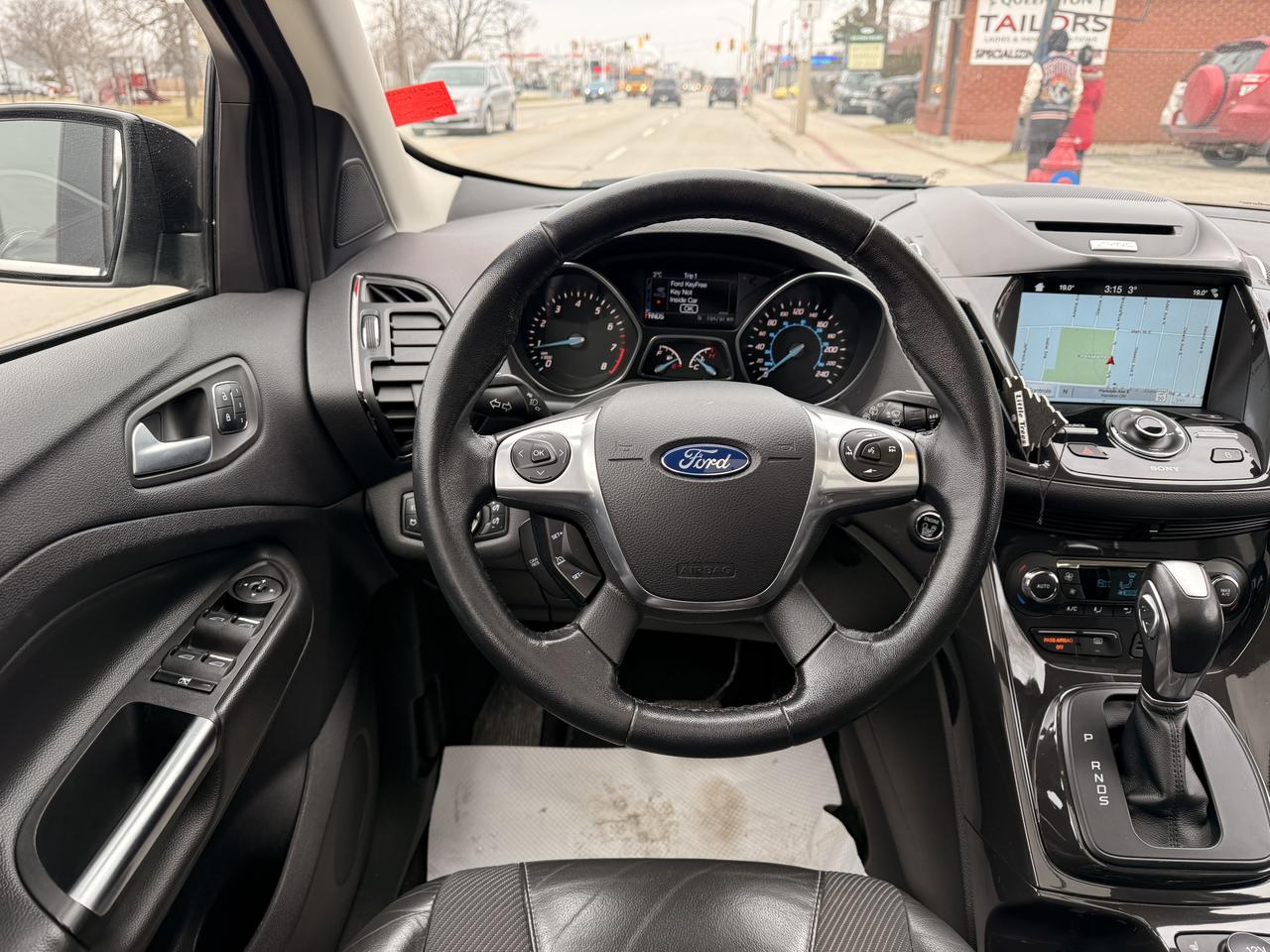 2016 Ford Escape 4WD 4DR TITANIUM Photo