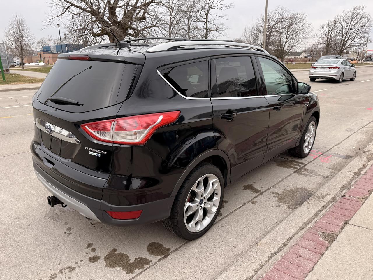 2016 Ford Escape 4WD 4DR TITANIUM Photo