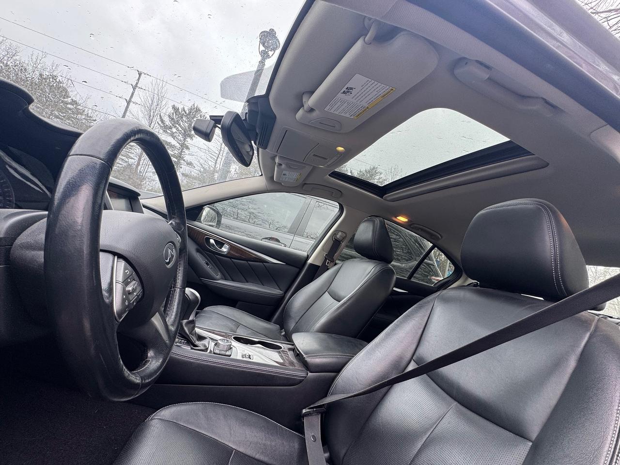 2015 Infiniti Q50 Sport Photo