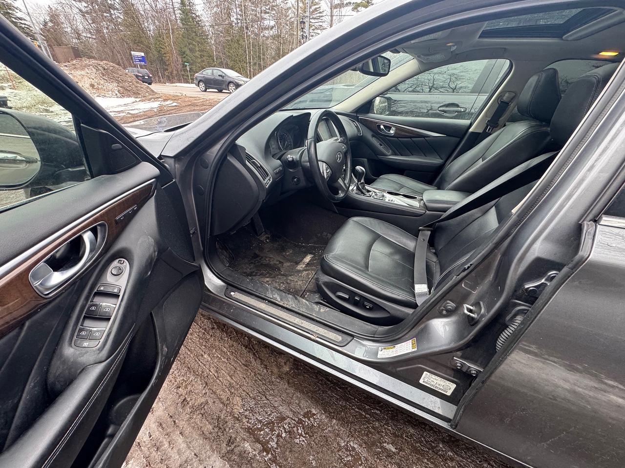 2015 Infiniti Q50 Sport Photo