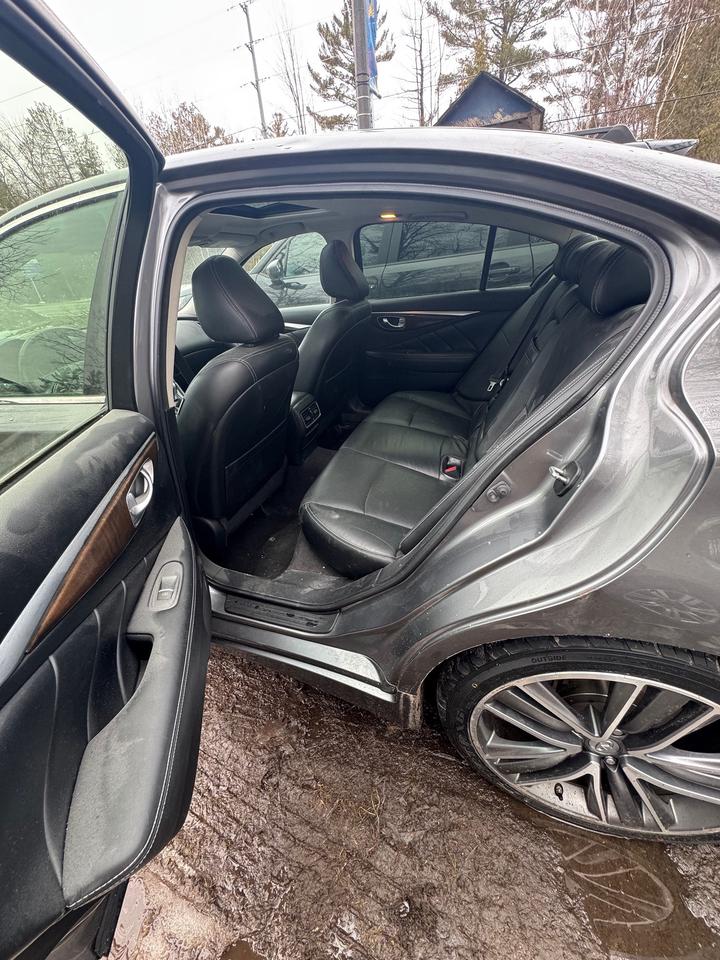2015 Infiniti Q50 Sport Photo