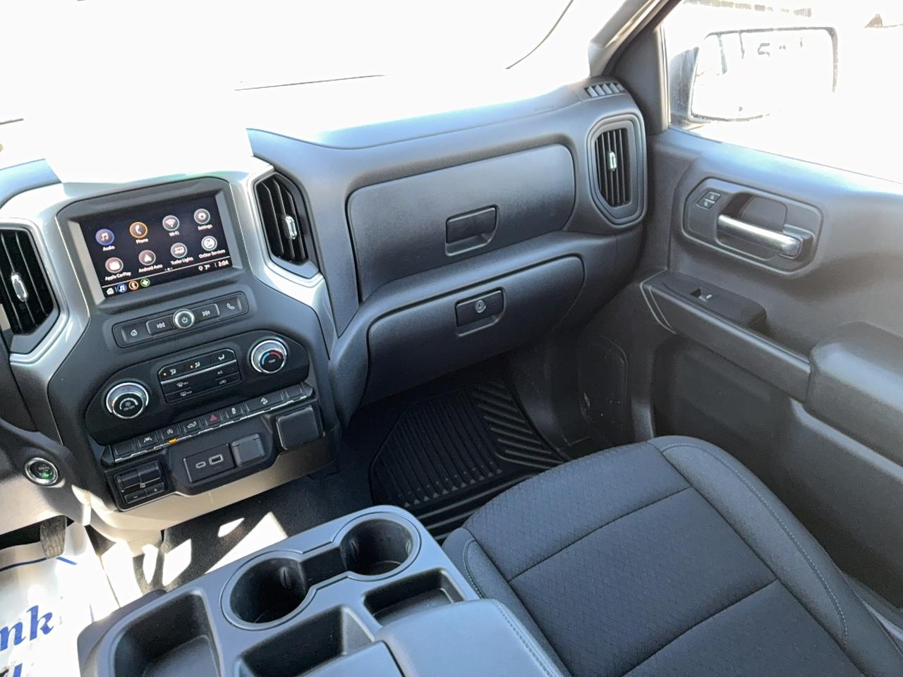 2024 Chevrolet Silverado 1500 CustomTrailBossZ71CrewCab 4WD 2.7L4cylGas 6'7"Box Photo