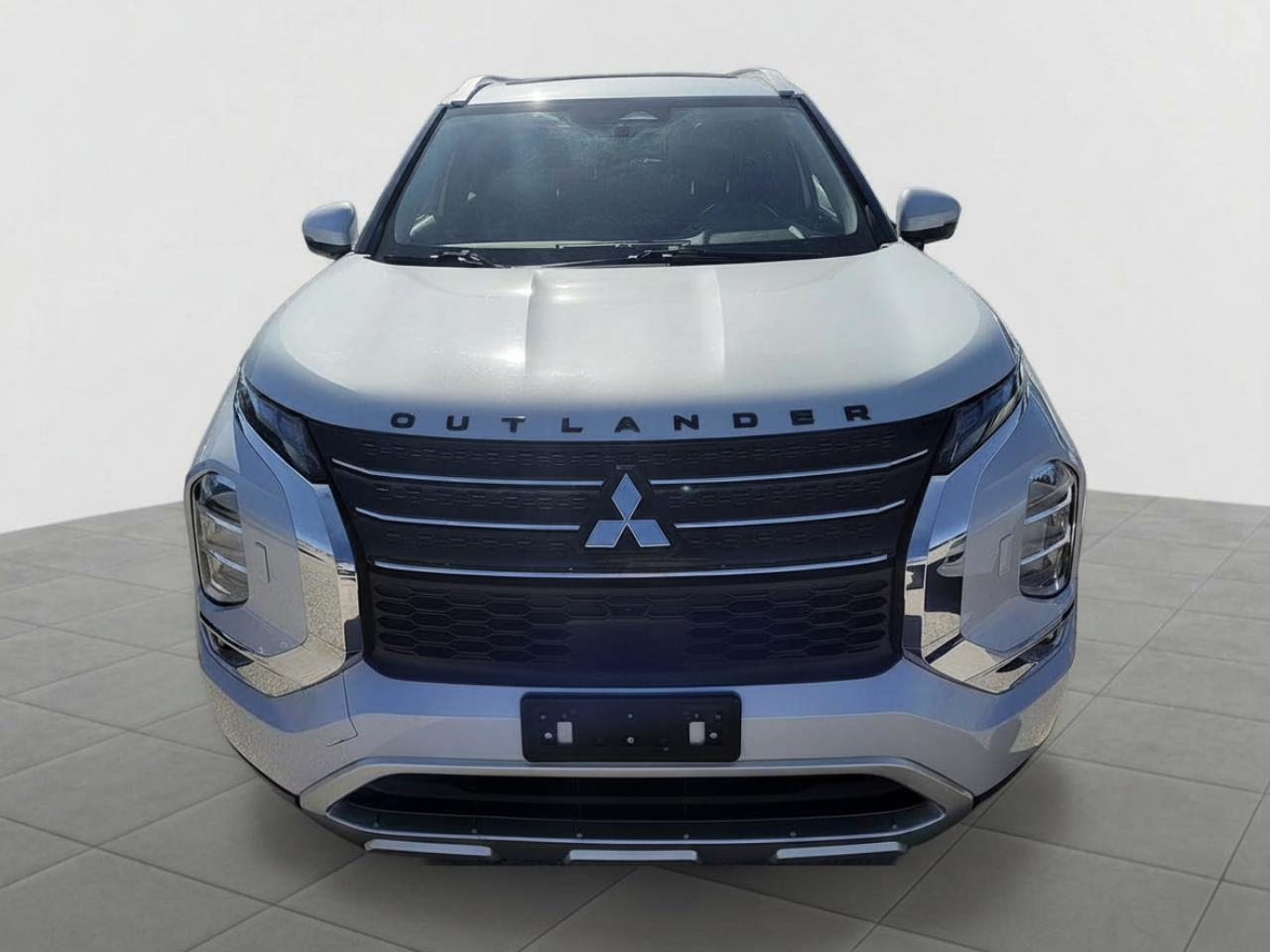 2022 Mitsubishi Outlander SEL Photo