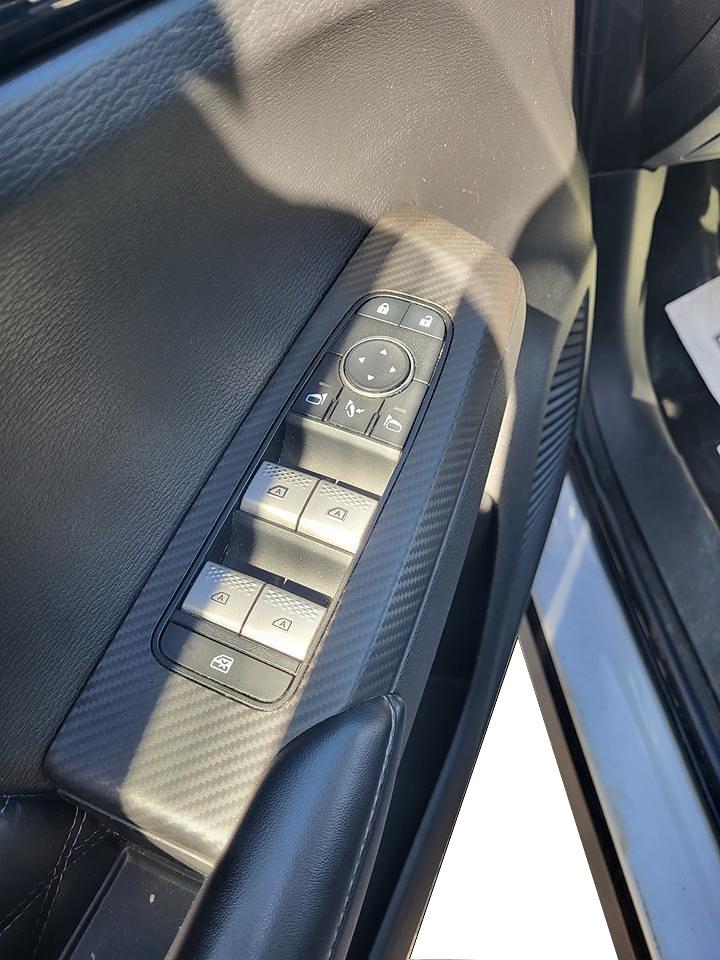 2022 Mitsubishi Outlander SEL Photo