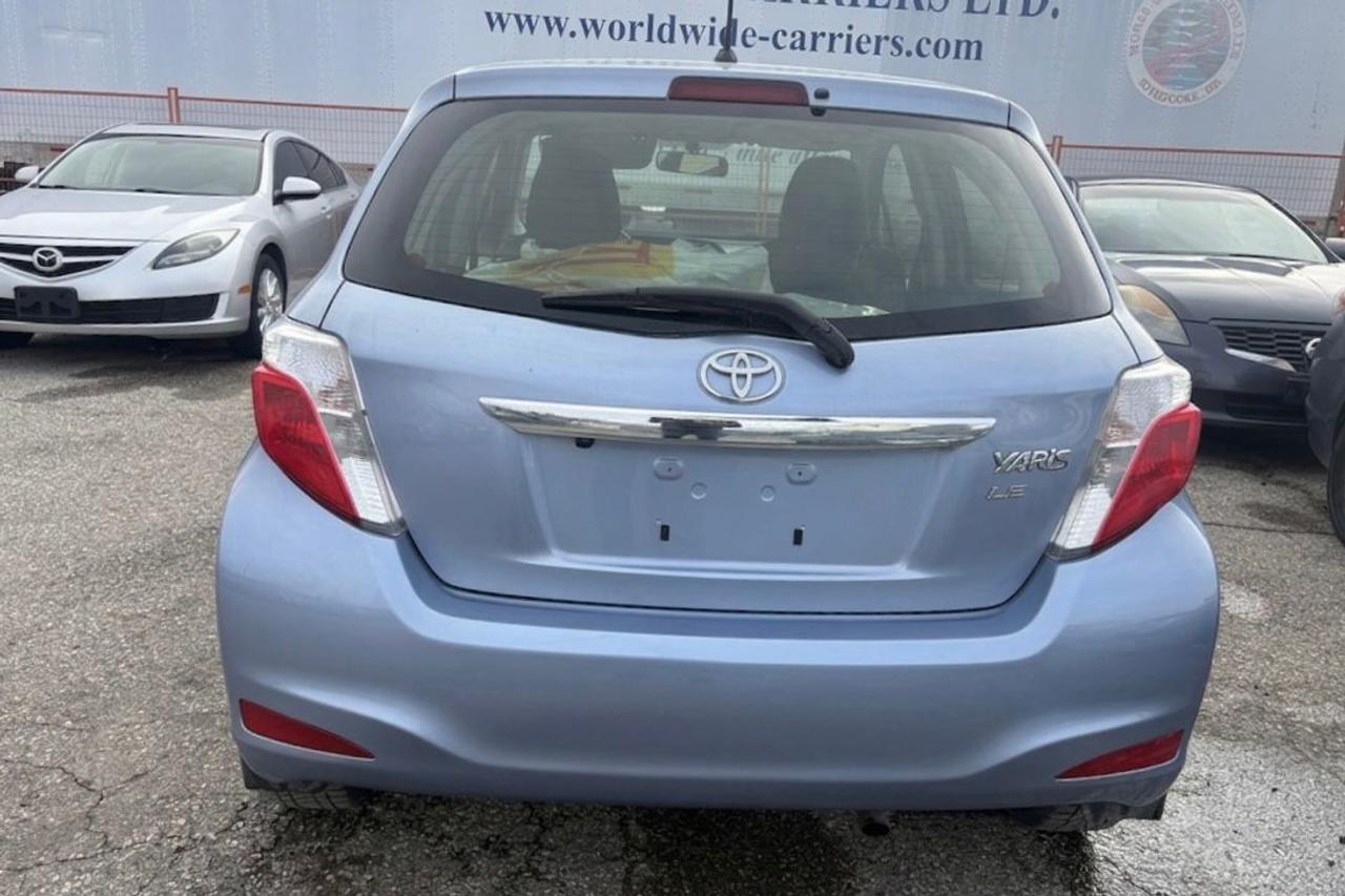 2012 Toyota Yaris LE Photo