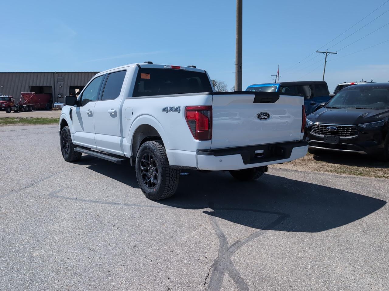 2026 Ford F-150 XLT SuperCrew 301A 4x4 Photo3