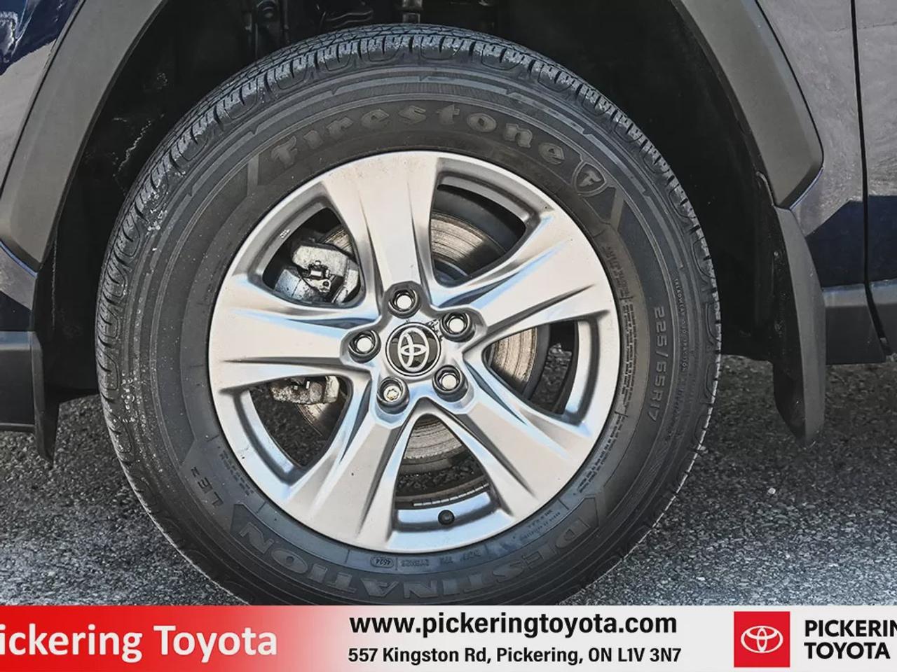 2025 Toyota RAV4 Hybrid XLE Photo