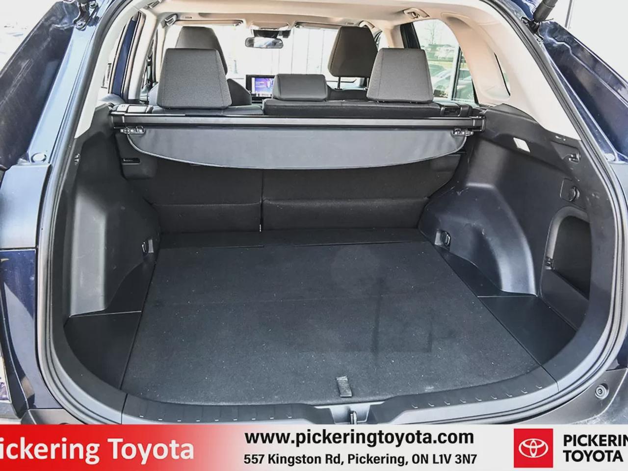 2025 Toyota RAV4 Hybrid XLE Photo