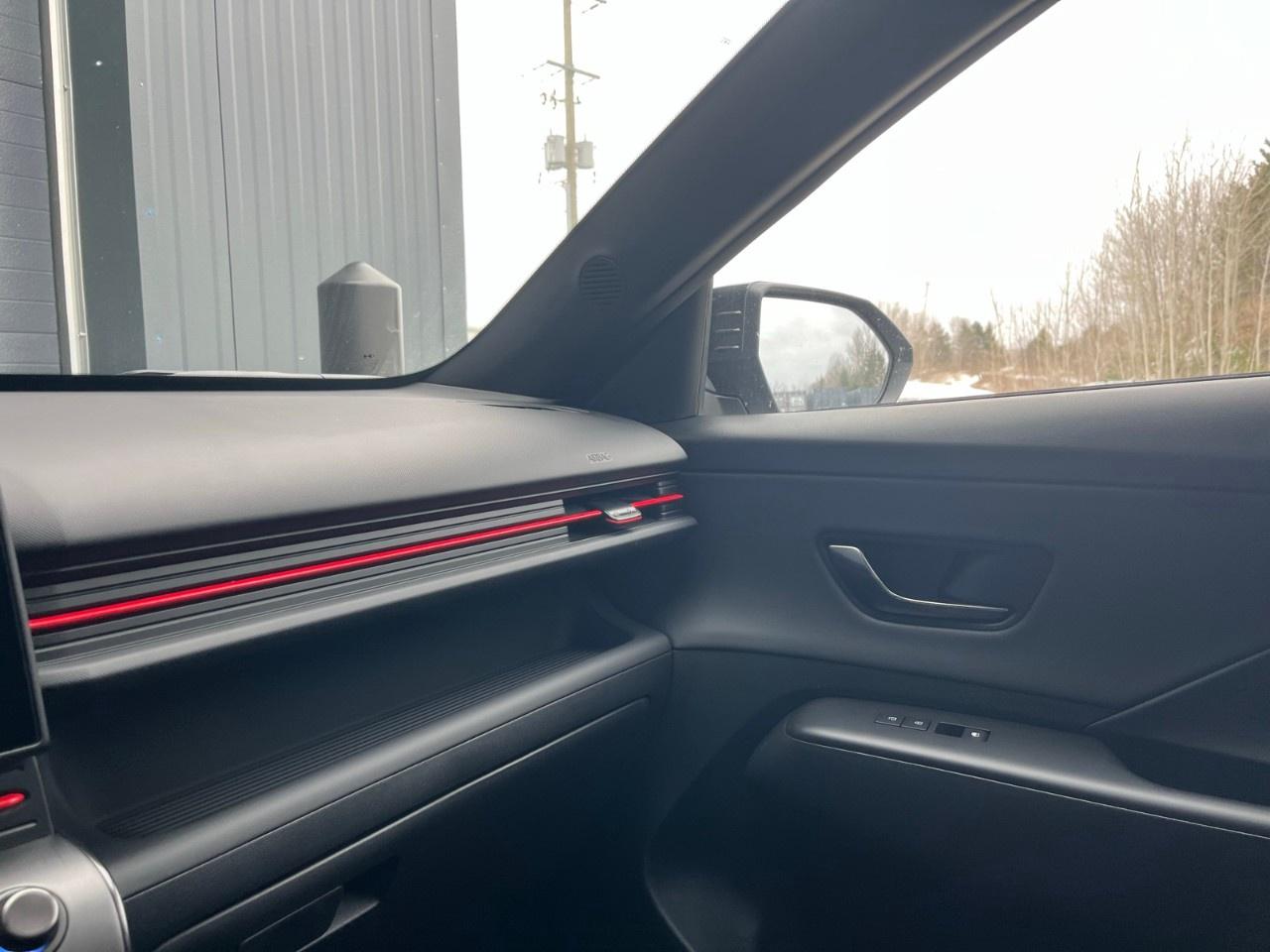 2026 Hyundai KONA 1.6T N Line AWD w/Two-Tone Roof Photo